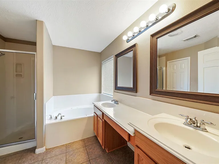 6903 Summer Bridge Ln — Photo 22