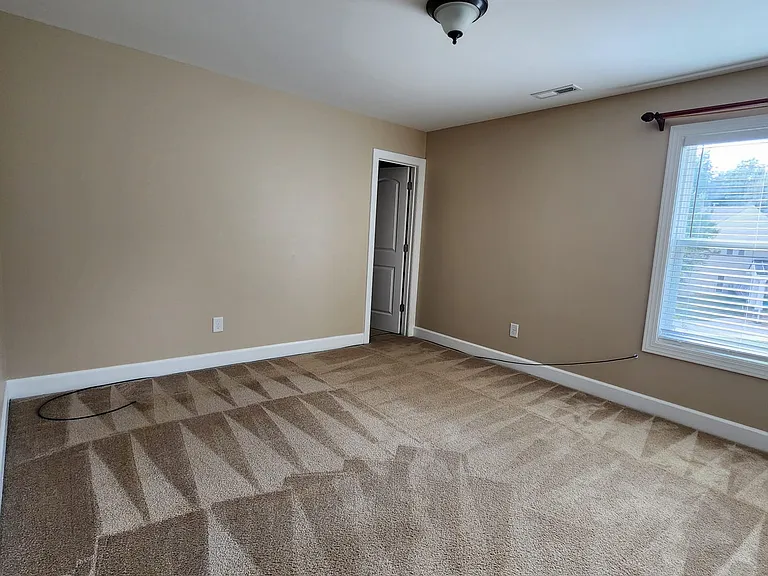 5425 Broadleaf Rd — Photo 35