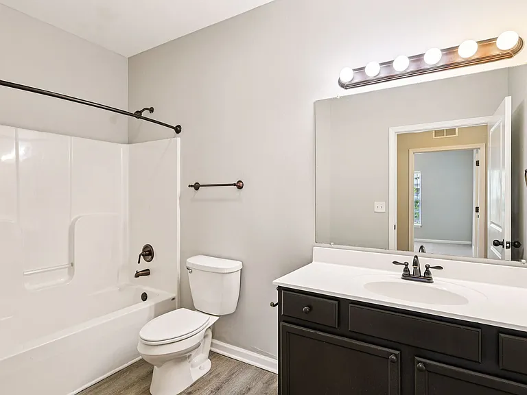 Cumberland Trace Village Apartments — Photo 50