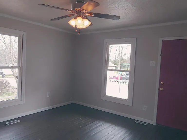 331 Lilleston Ave — Photo 14