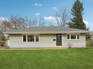 11 Prospect Rd, Lake Zurich, IL 60047