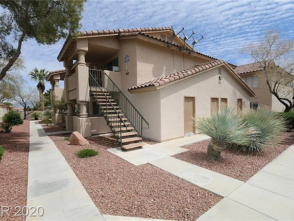 4th image of 7812 Clarkdale Dr Unit 101