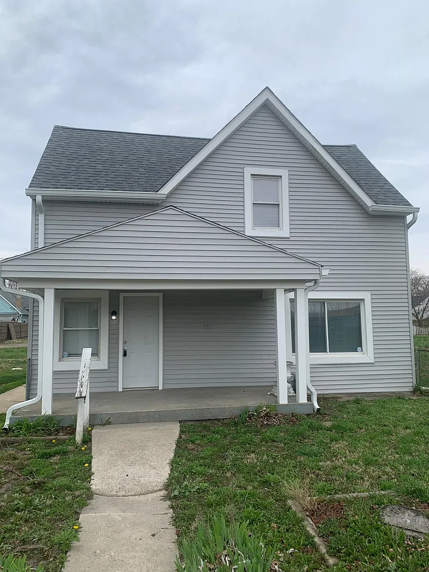 344 Miley Ave photo 1