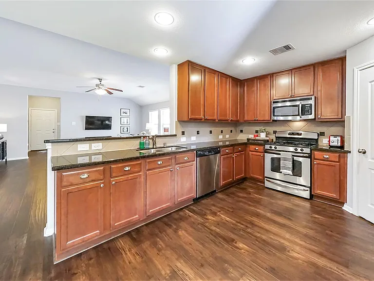 5224 La Rocco Way — Photo 7