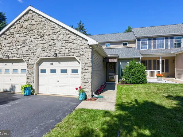 456 Meadowlark Ln, Manheim, PA 17545
