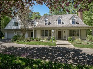 1114 Savile Ln, Mc Lean, VA 22101