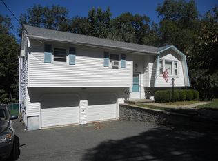 58 Oklahoma Trl, Hopatcong, NJ 07843