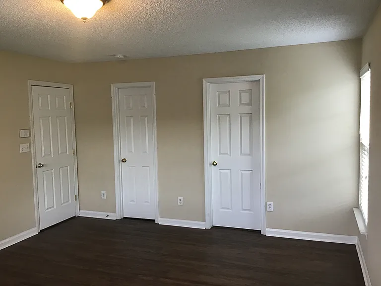 2507 Lassen Bay Pl — Photo 8