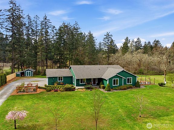 3rd image of 17107 17th Avenue Ct S