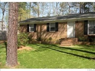 106 Pine Hill Dr, Carrboro, NC 27510