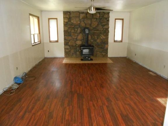 4th image of 3537 N Farm Road 93