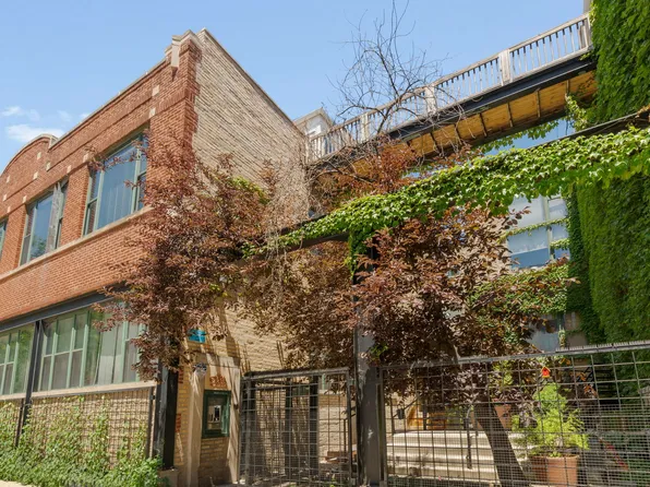 2943 N Lincoln Ave APT 204, Chicago, IL 60657
