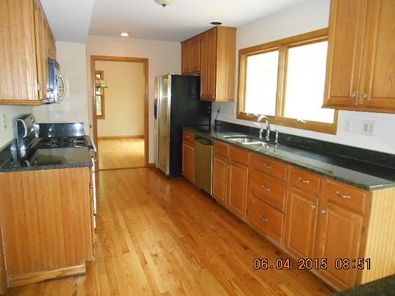 4th image of 1501 Oakview Ter