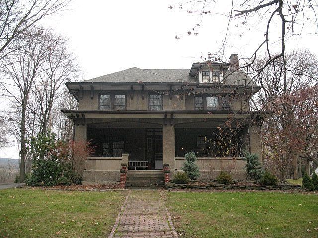 1st image of 312 College Ave