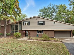 9204 Barbara Ln, Fort Wayne, IN 46804