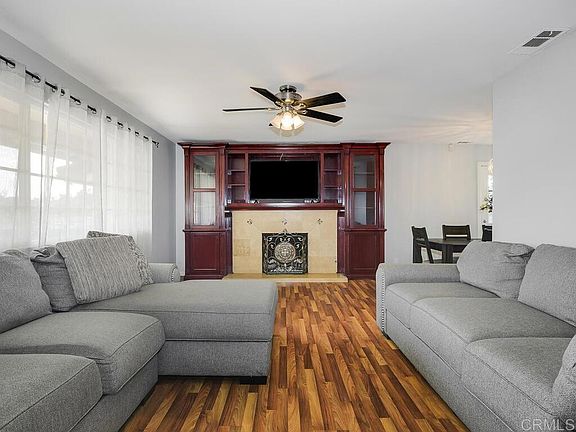 3rd image of 206 Via Oro Verde