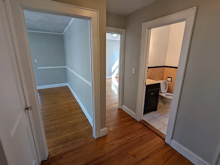 15A Portina Rd #15A — Photo 6