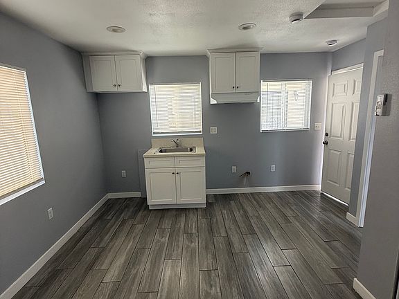 5th image of 6919 Adamson Ave #B