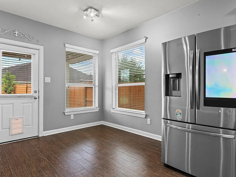 19415 Bronte Springs Ct — Photo 13