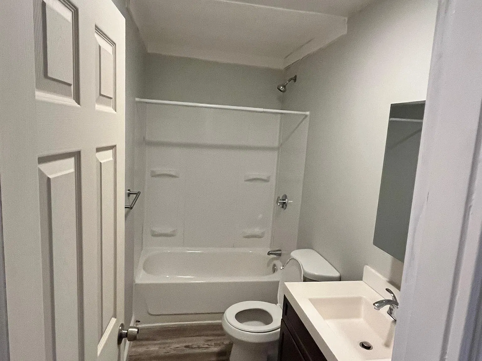435 Quincy St — Photo 3