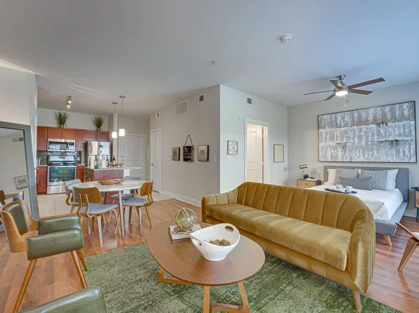 The Bowen on Henderson