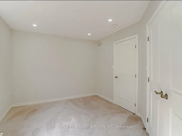 93 Sonoma Valley Cres — Photo 18
