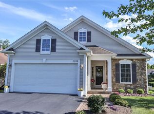1210 Waterbrook Xing, Webster, NY 14580