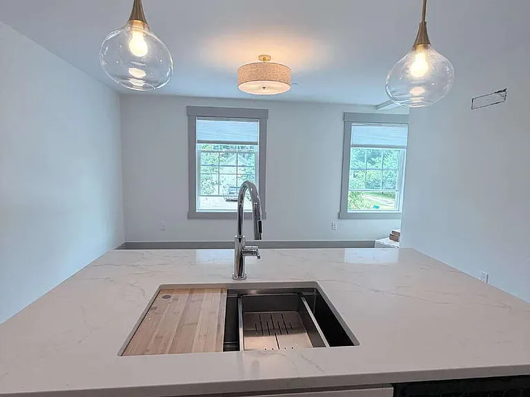 110 Silver St #201 — Photo 17
