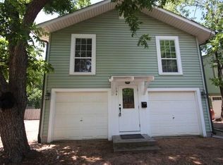 104 E 16th St, Georgetown, TX 78626