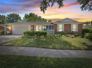 14650 Baratton Dr, Florissant, MO 63034