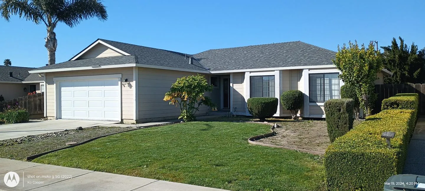 680 Neil Dr photo 1