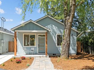 6935 SE Lexington St #C, Portland, OR