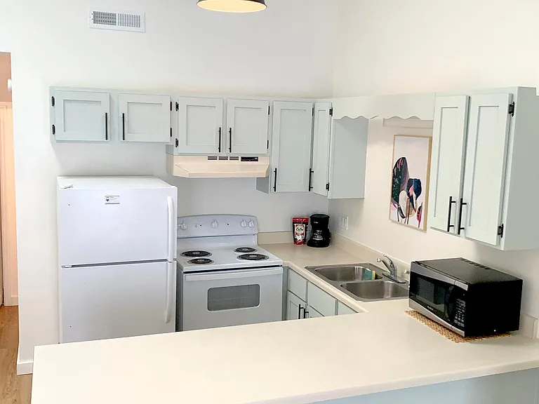 1851 Colony Dr #5 — Photo 9