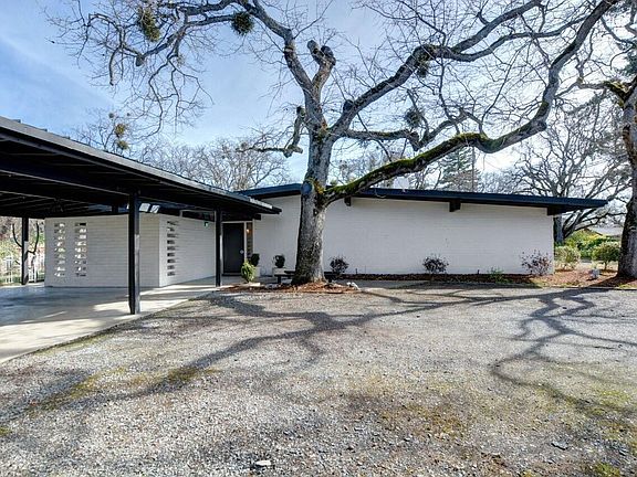 4th image of 211 S Groveland Ave