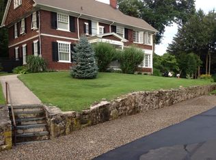 19 Bettswood Rd, Norwalk, CT 06851