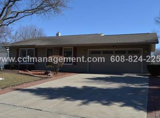 1617 Grafton Rd, Madison, WI 53716