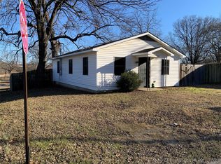 624 NE 4th Ave, Durant, OK 74701
