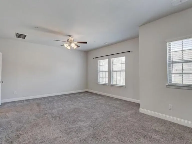 1564 Windermere Way — Photo 21