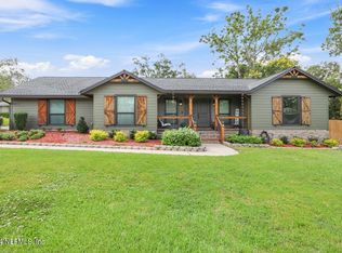 912 Ridgeway Ct, Orange Park, FL 32065