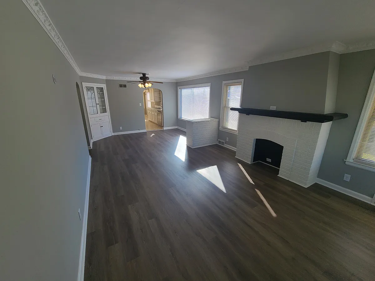 Building Photo - 5126 N 66th St
