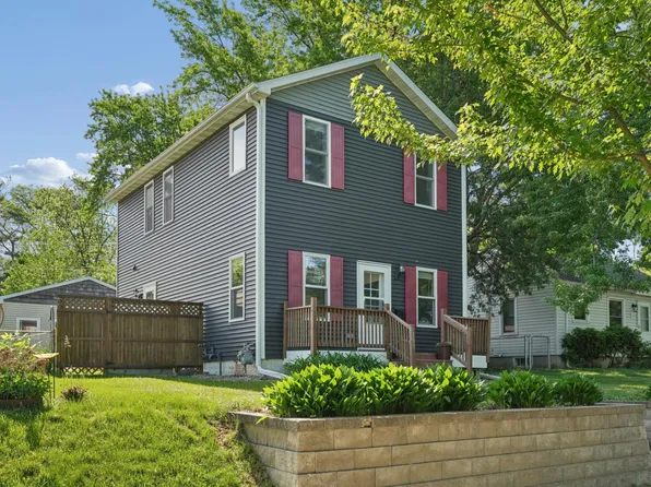 113 Van Buren Ave S, Hopkins, MN 55343