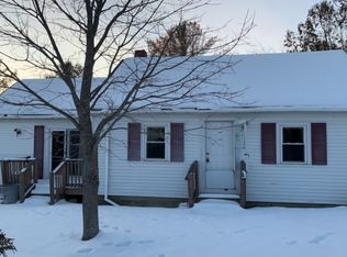 172 Old Lewiston Rd, West Gardiner, ME 04345