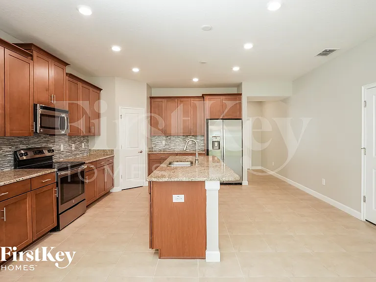 4664 Egg Harbor Dr — Photo 5