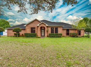 522 Hiwasee Rd, Waxahachie, TX 75165