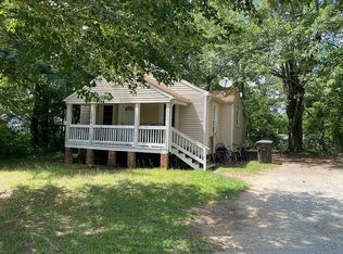 1305 Woodhaven Ave, High Point, NC 27260