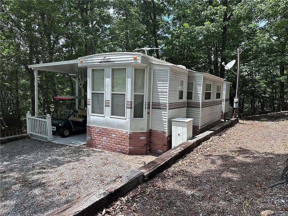 1st image of 616 Dogwood Circle