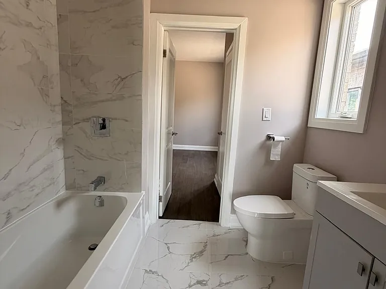 450 Midland Ave — Photo 14
