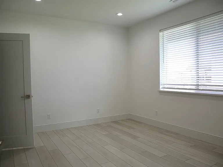 4103 Quinn Dr NE — Photo 6