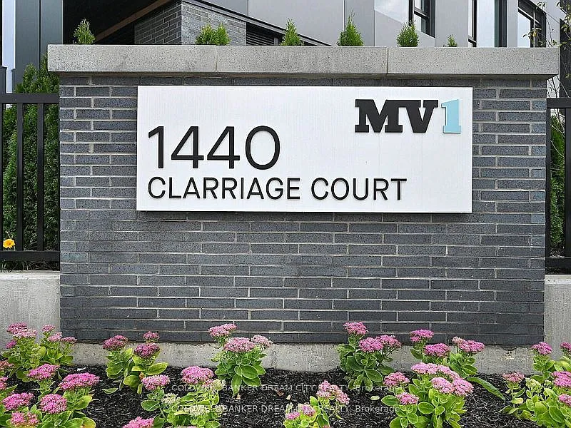 3 bed, $2,700 — Photo 2
