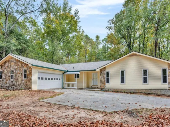 1555 Kon Tiki Ln, Jonesboro, GA 30236